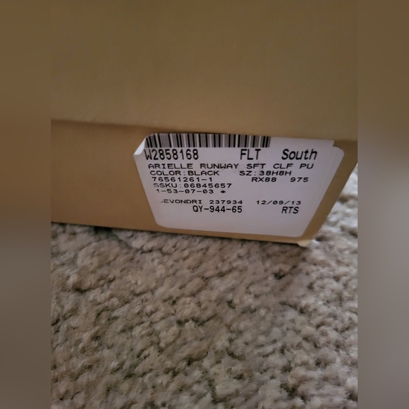 Adelle Runway Michael Kors Leather & Chrome heels size 8 - Picture 6 of 6